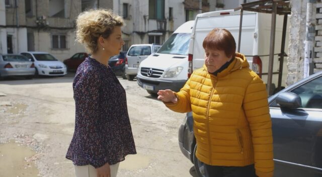 D5BFD141-334E-40C1-B58E-71293ADD9BCF