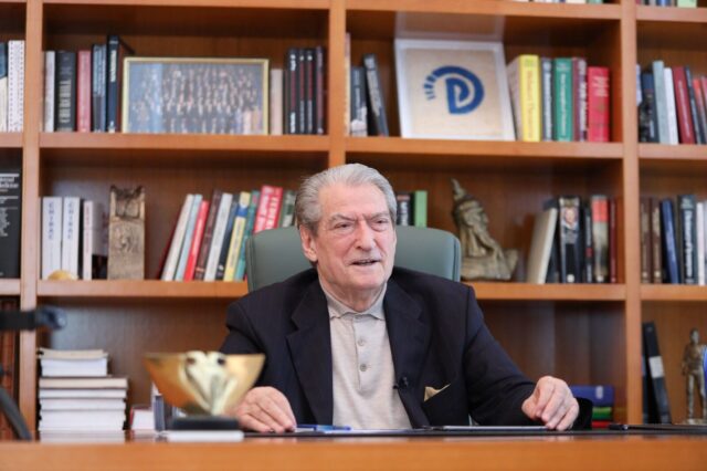 13fb62af-156f-4d52-b39c-7c2b84197563