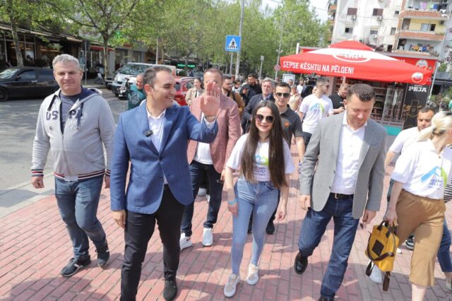 28edc953-6ce9-4756-87be-63ec56d4b4c0