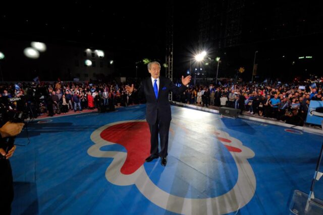 8aa57243-cdf4-4773-951f-ade00f11c838