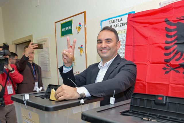 be98d170-e532-48ac-bc79-446c4b5932a7