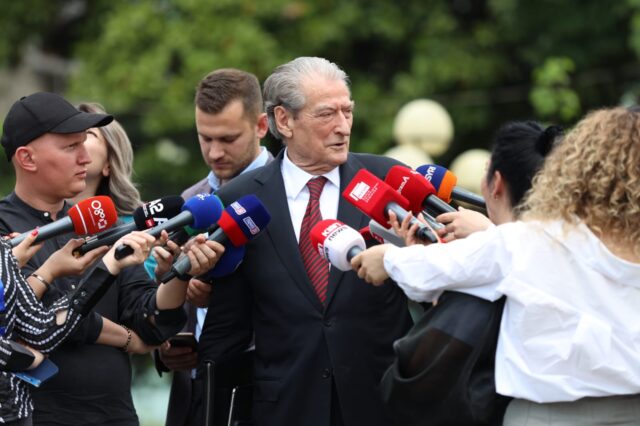 c31ad2ee-6390-4fd6-a017-bf9e563288a4