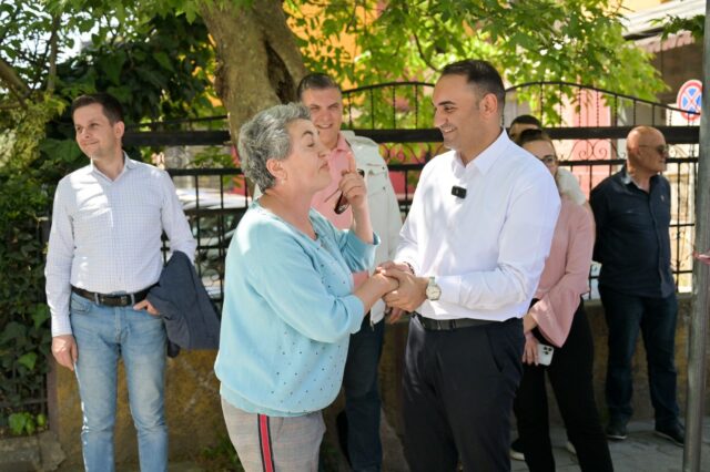 d98bbec3-db01-4f13-84c0-6e6cd9c64fa2