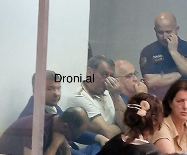 06f1cc32-4054-404e-a024-f4886048d8cd