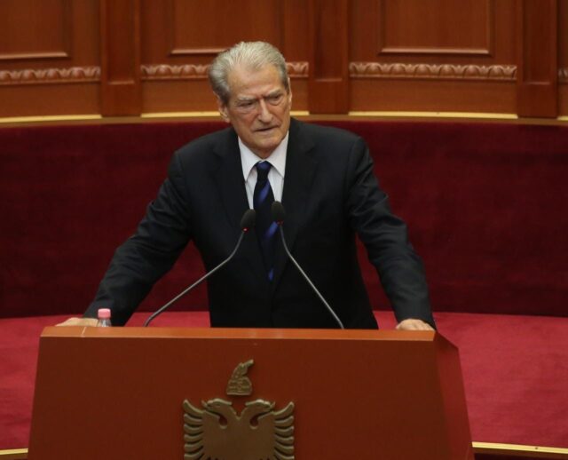 c493ce24-77c5-4294-9ccf-45eacf0c49c9