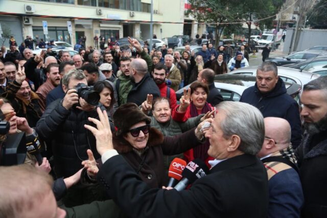 4dfeb8e5-2044-42ce-bb51-bb35e5e86807