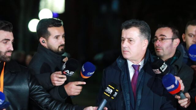 db9c5251-68b0-410c-ad0f-8586d20d139e