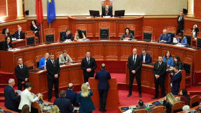 888409c3-329b-4f70-acc0-6301c83ce949