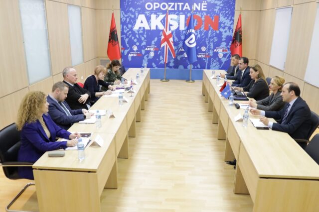 d9b7fdf6-9669-4bd5-a760-769bc425cc88