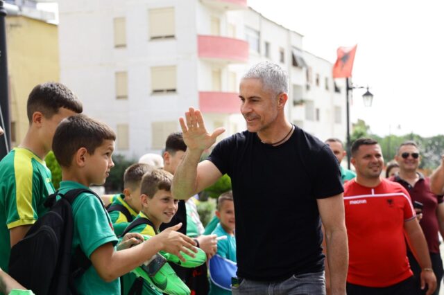 27730268-214e-4b06-8aaf-ad03ad4ee131