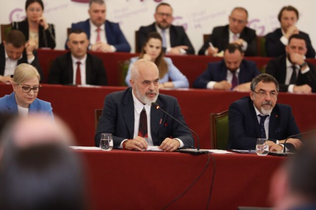 2b94e641-49ac-40ee-8990-c20a9af34fd3