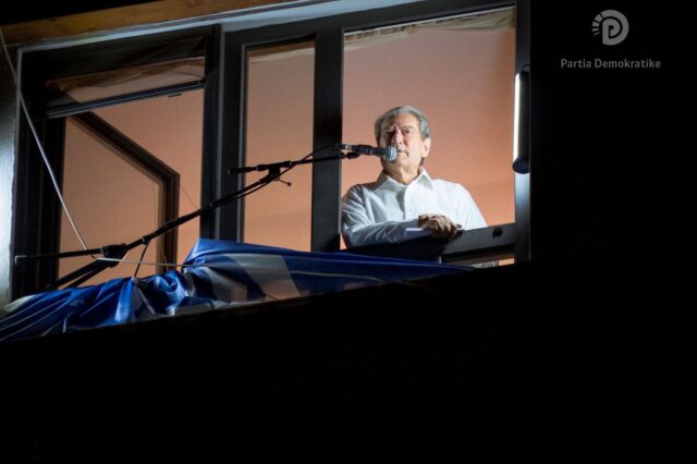 a8d6a386-9827-40de-aa82-4a96ce57a1d1