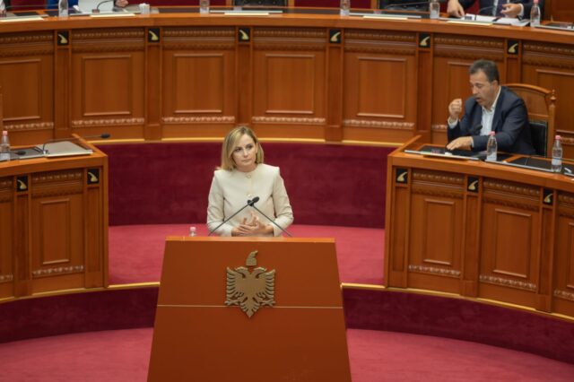 d72229fa-7750-40bf-910d-c49bd785cde4