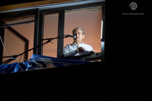 7ac7bcd9-4714-404b-83d3-4c3ee5e1f3aa