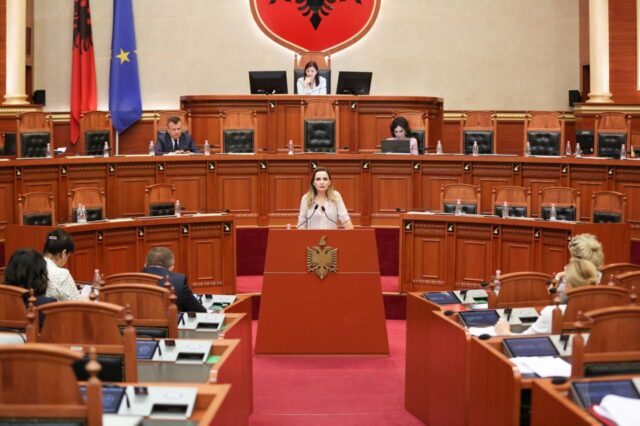 jorida tabaku parlament