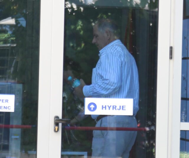 ndrea prendi ne spak