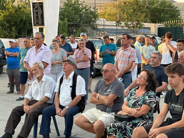 703df290-82b7-483a-b4b3-7a7cdf51c45f