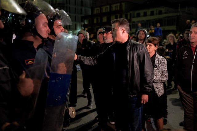 75091554-647e-40df-b91d-b13371b6dc90