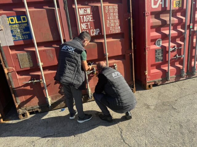 lende toksike durres port