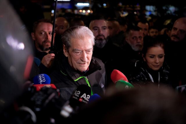 4bd86bdd-afde-4126-b593-f2062e256839