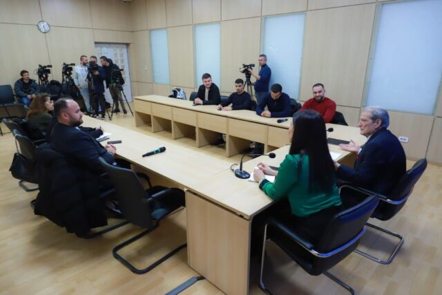 81d447df-4a07-4d51-80fd-fe40f2734fe7