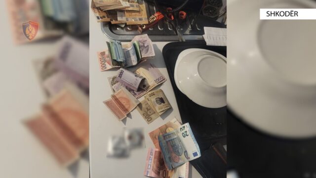 b35b48ce-1b9d-45ec-a790-639ff2b15ba2