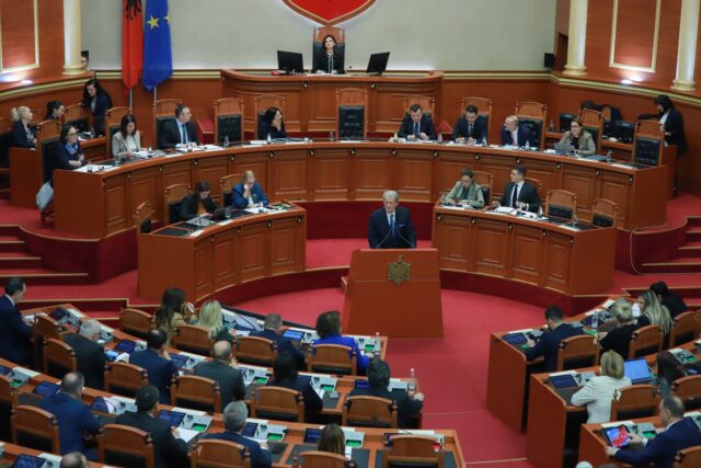 bb151050-ceb4-4e8b-bf6e-dc1232276447