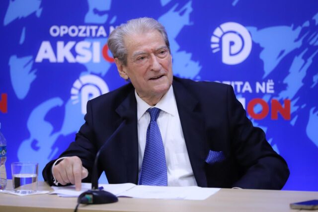 34784e93-1a6b-4808-99f8-2a1c82a5d4ef