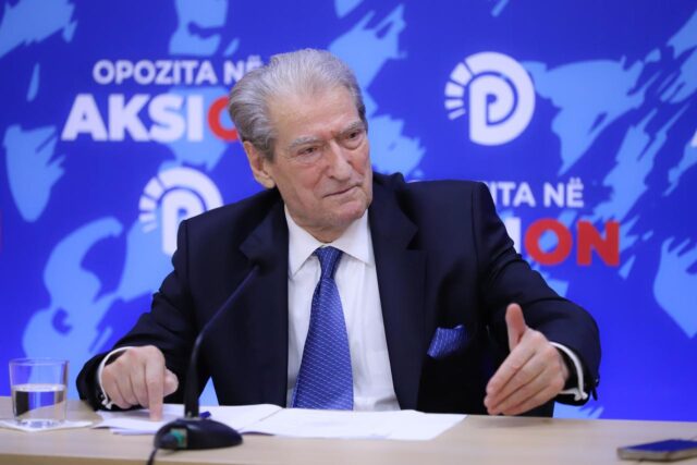 4b9a1256-e3d7-4479-b6da-2e591524ffb0