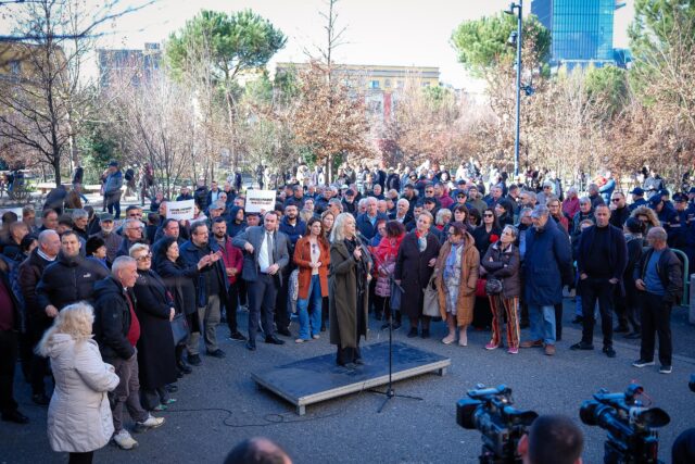 535d711e-92b5-4cfd-b6f7-e79ab6b99683