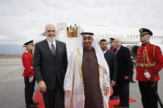 916e4eaf-07cd-47b0-8868-c12d074af379