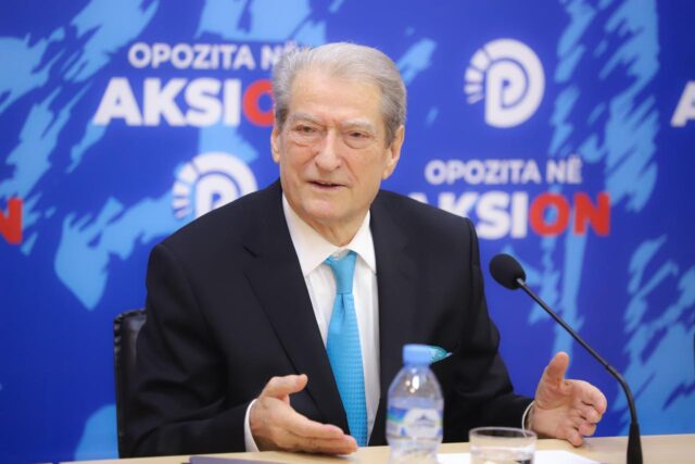 ae402611-53c7-4e4b-b46e-b58f0060295b