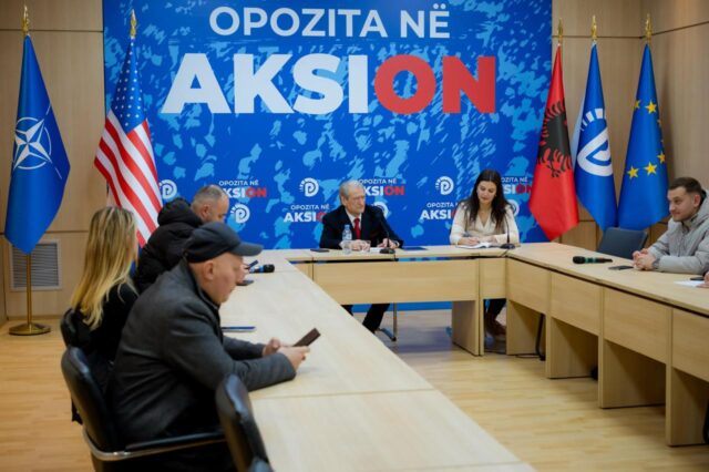 edb30953-bf43-47bc-acdc-1c38c734caff