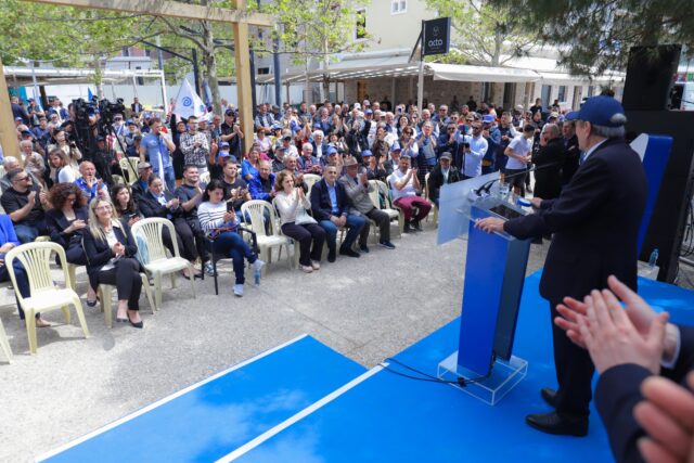 01592bee-ebbc-4f13-a019-7b65cda0d5a3