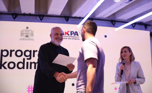 7906a670-2e96-4aa0-a769-b1592b025f15