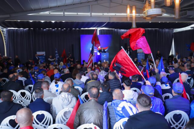 c6a2b3a4-f9c6-4a69-a8af-aec6726ed342