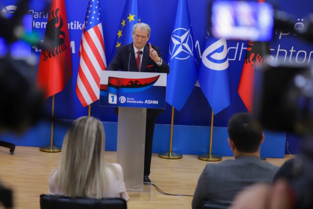 683a8103-aa5b-4ec9-9f65-a7509ec4f8e1