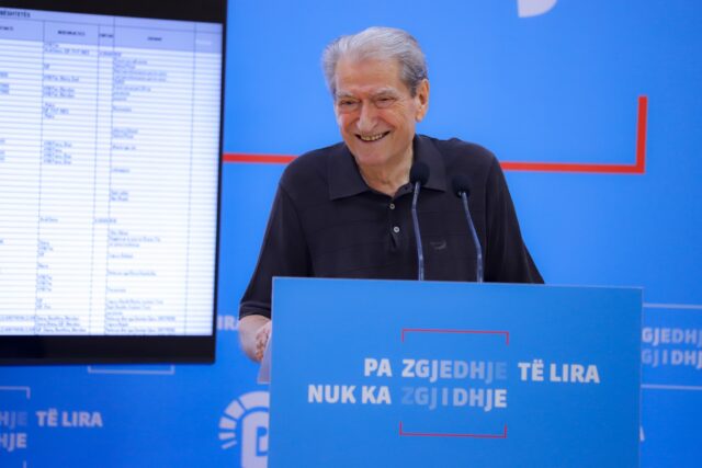 30d43b40-ff70-49e4-b219-d7e1e8656a62