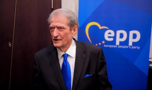 413cb8cb-9909-4c25-9d81-7bfb3fc3c4ce