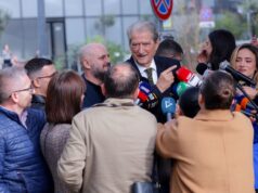 Berisha-gazetarëve: Urdhri për të qëlluar është në mendjen tuaj dhe të atyre që trillojnë