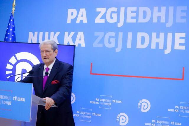 36a9a984-6b5c-4636-a239-37dd1fee93c0