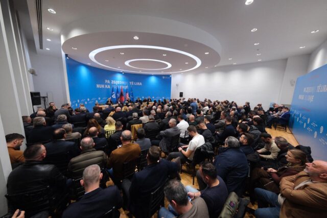 4f088bbc-b54c-4518-9df1-b69fe37ee939