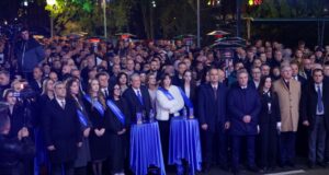 Berisha nderon themeluesit dhe kontribuuesit e PD ndër vite, nga Hajdari e Pashko tek Olldashi e Bogdani