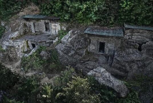 Varret e Selcës, pre e gërmimeve pirate, 4 në pranga