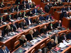 Këshilli i Mandateve për Ballukun, PS kërkon shtyrjen e shqyrtimit të dosjes, çfarë fshihet pas këtij propozimi, rregullorja