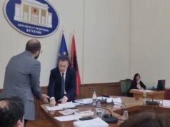 VIDEO/ Edi Rama bllokon heqjen e imunitetit të Lubi Ballukut!