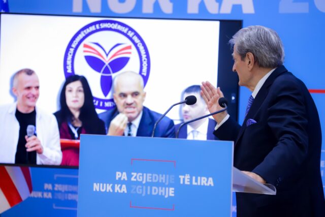 ac43d165-18b9-4b32-a730-ca48283eafa7